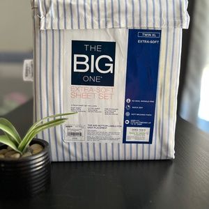 The big one twin Xl sheet set